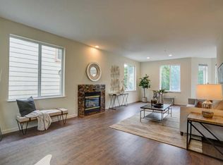 136 Serra Ln, Daly City, CA 94015