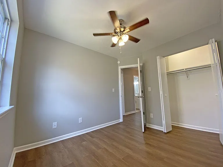 2452 Whitney Ct — Photo 13