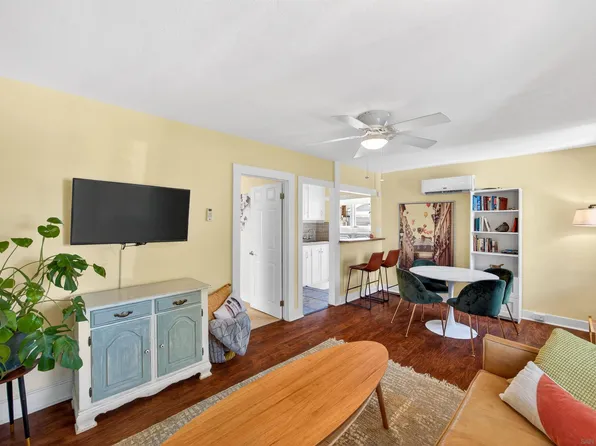 2937 Suncrest Dr, San Diego, CA 92116