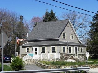 111 Phineas St, Dracut, MA 01826