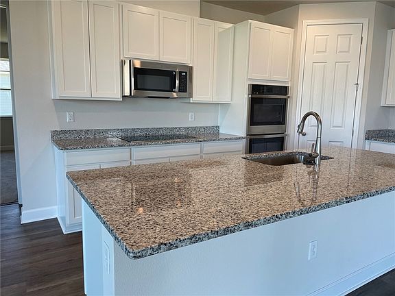 4th image of 85434 Apple Canyon Ct