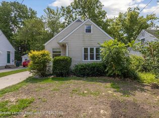 1530 Snyder Rd, East Lansing, MI 48823