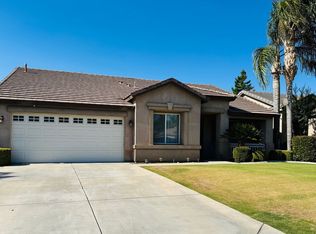 9928 Grand View Summit Dr, Bakersfield, CA 93311