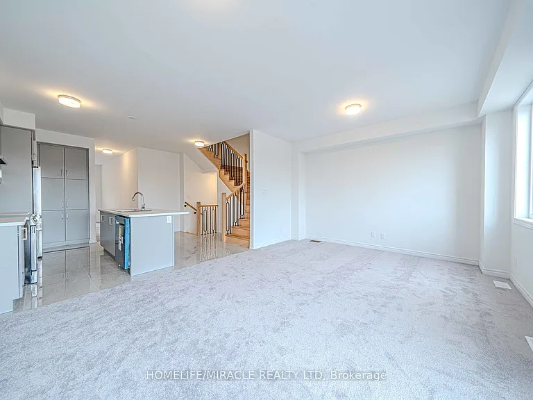 1054 Lockie Dr — Photo 19