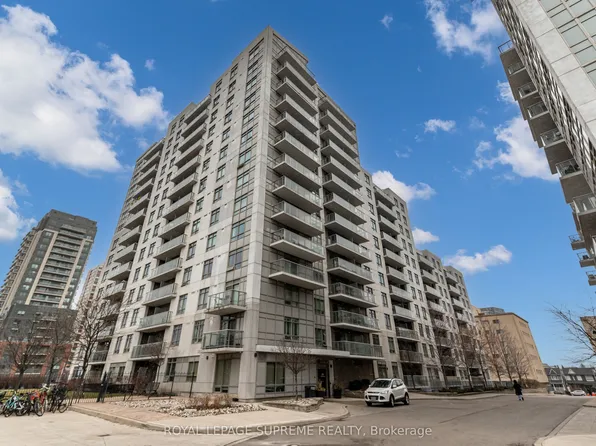 816 Lansdowne Ave, Toronto, ON
