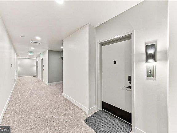 3rd image of 110 Park Ave #460