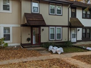 5569 Peppercorn Dr, Burke, VA 22015