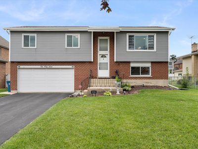 547 N Van Auken St, Elmhurst, IL, 60126