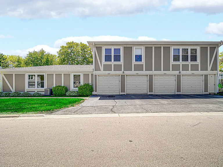 1020 Brunswick Hbr #5001 — Photo 1