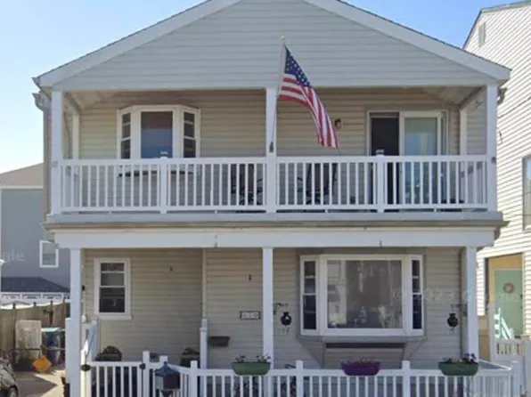 210 12th St N, Brigantine, NJ 08203