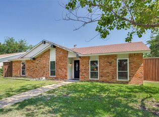 1217 Middle Cove Dr, Plano, TX 75023