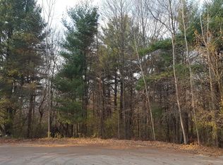 3235 Bent Tree Rdg NE, Rockford, MI 49341