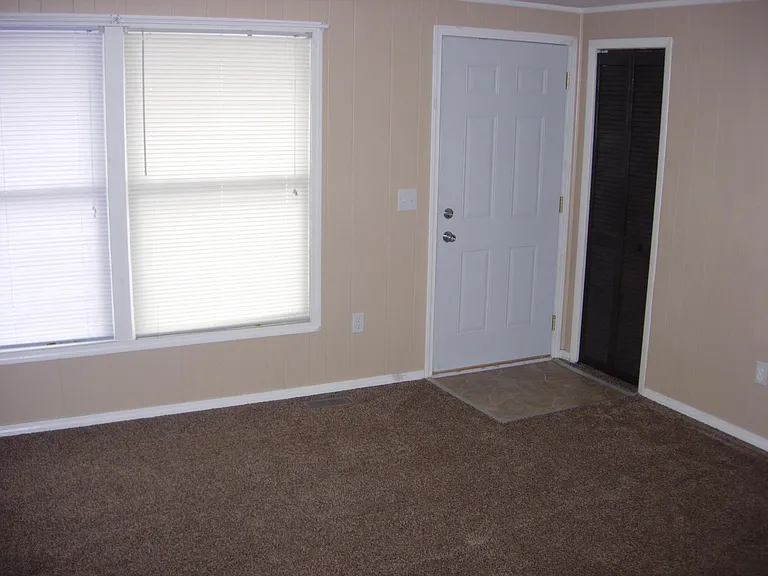 233 E Bigelow Ave #B — Photo 4