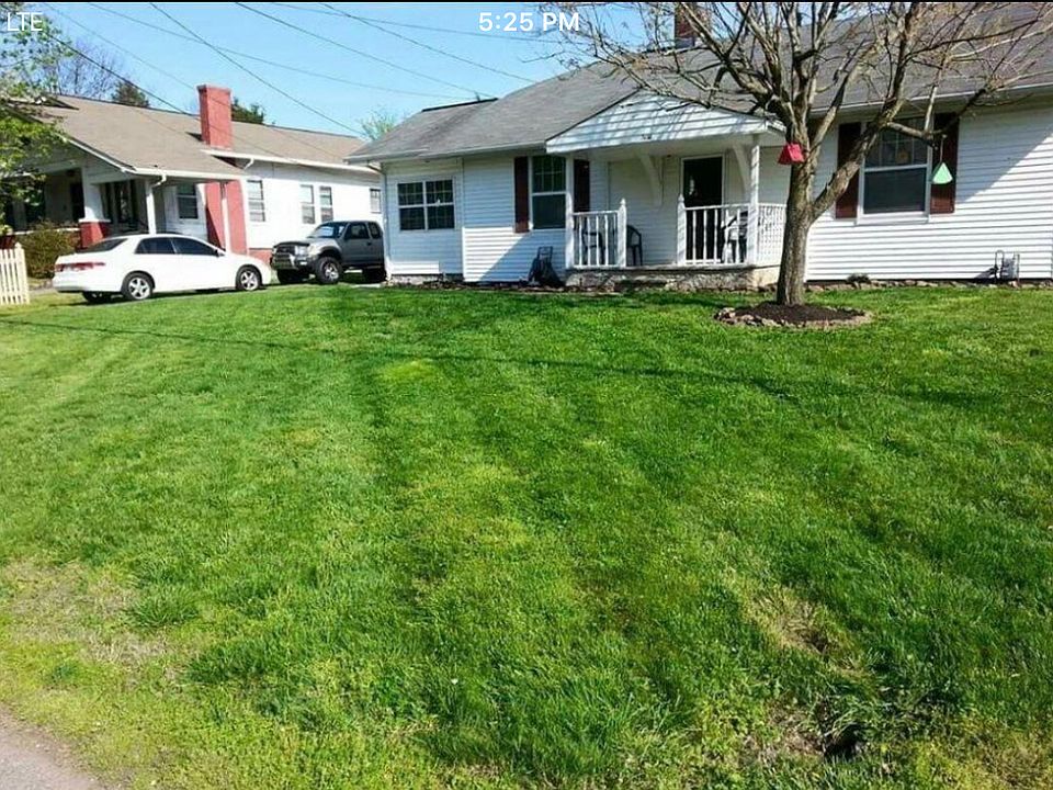 1st image of 2414 Underwood Pl