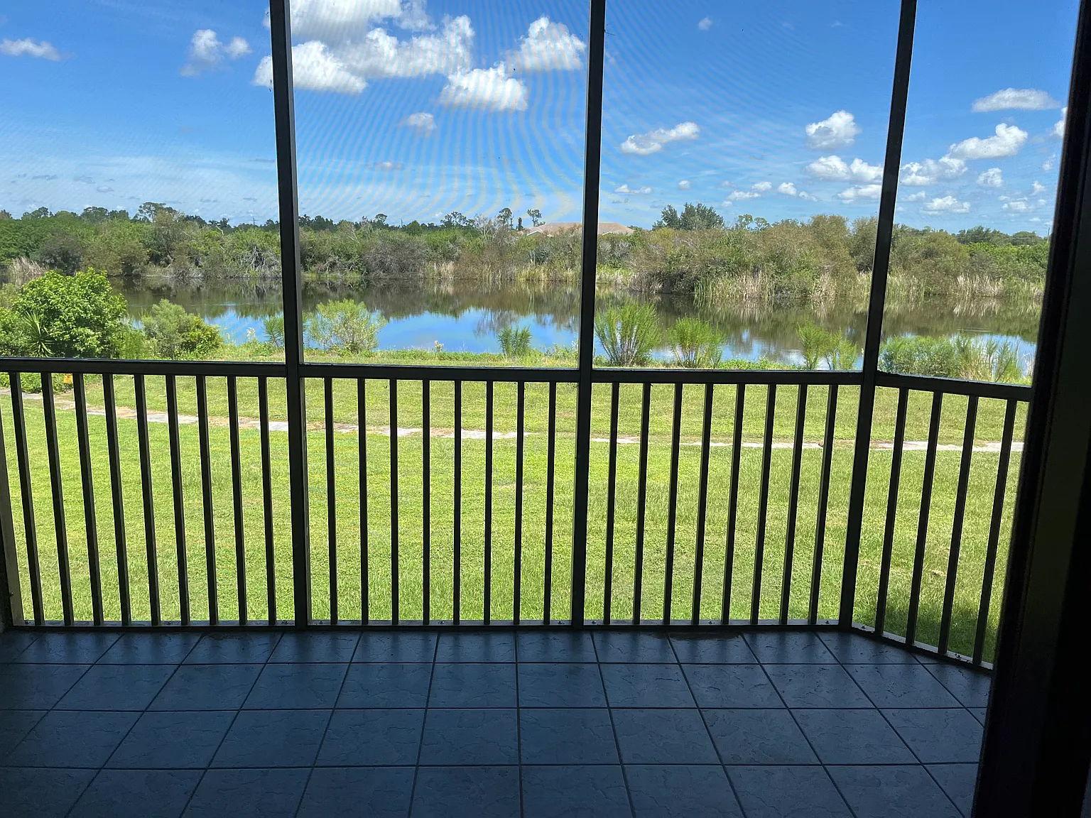 175 Kings Hwy — Photo 4