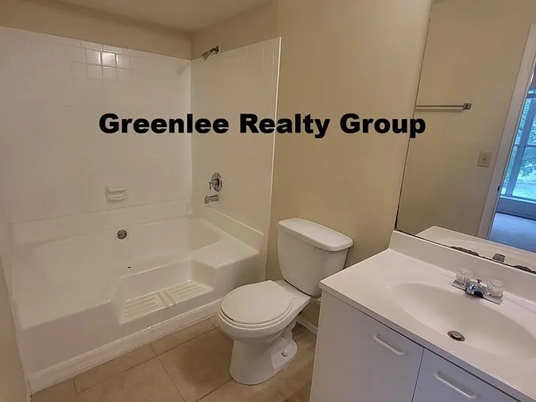 10024 Strafford Oak Ct #813 — Photo 20