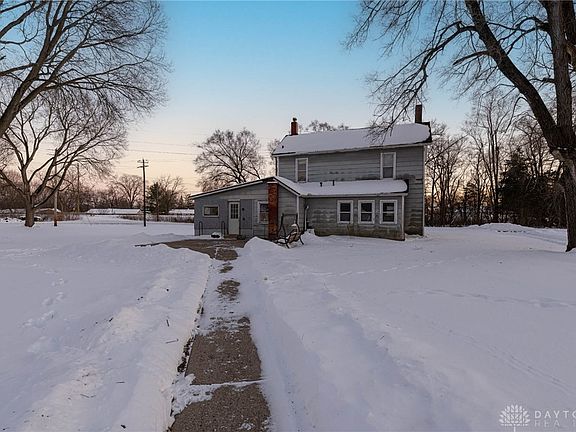 4th image of 7958 Dubois Rd