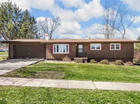 617 Kingston Dr, Solon, IA 52333