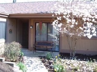 572 Maple Ln, Mason, OH 45040