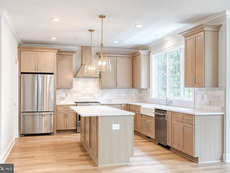 610 Echo Cove Dr — Photo 12
