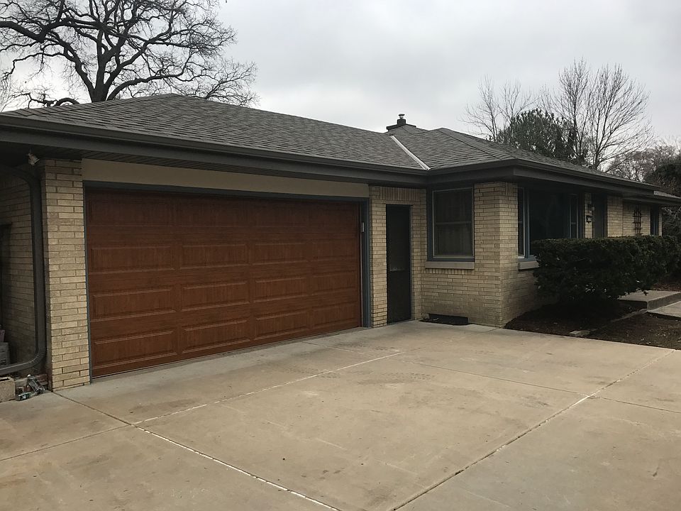 1st image of 4510 N 133rd St