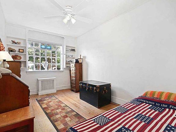 2nd image of 32-29 32nd St