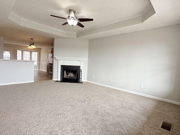 2nd image of 1609 Warminster Ct