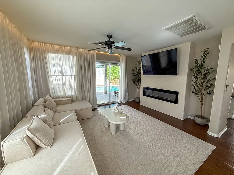 10360 Cherokee Corner Ave — Photo 11