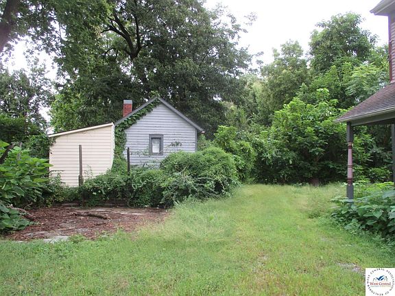 5th image of 664 S Odell Ave