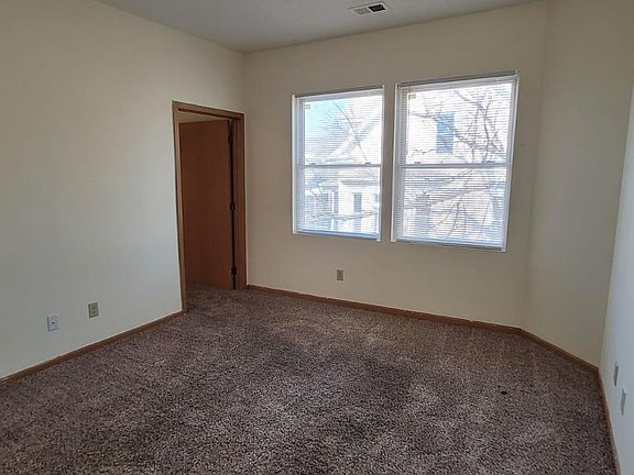4th image of 2903 Aldrich Ave N #4