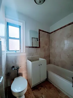 Rented by Compass | media 65