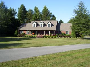 300 Lewis Ln, Clinton, KY 42031