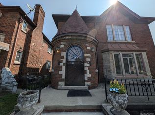 17500 Stoepel St, Detroit, MI 48221