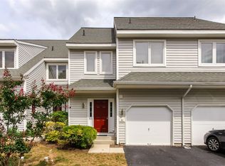 32 S Orchard Ave, Kennett Square, PA 19348