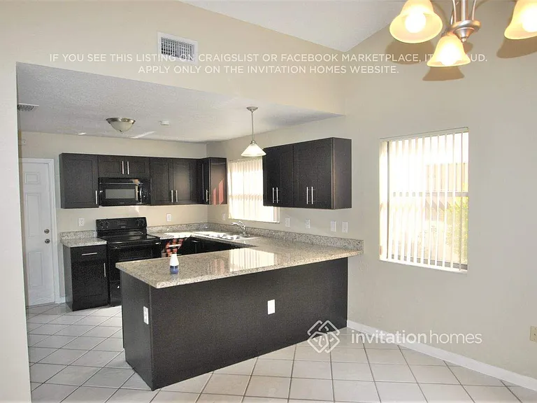 15600 Gauntlet Hall Mnr — Photo 3