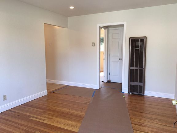 4th image of 744 Golden Oak Ct APT 3
