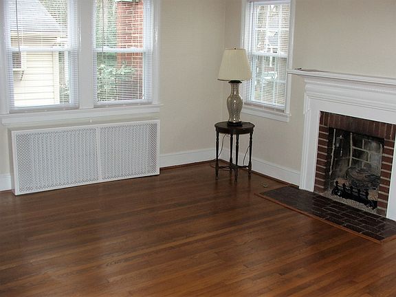 4th image of 1007 West 42nd Street
