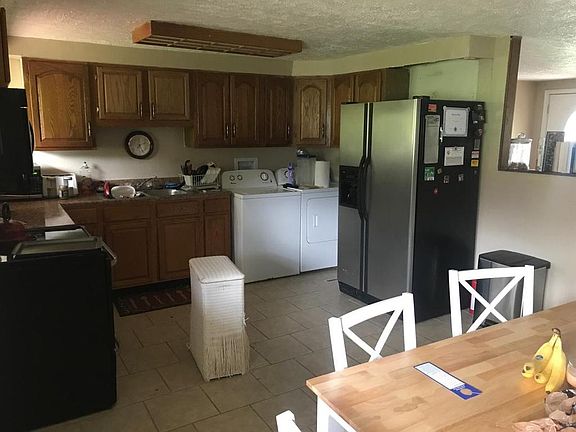 2nd image of 4780 Delba Dr