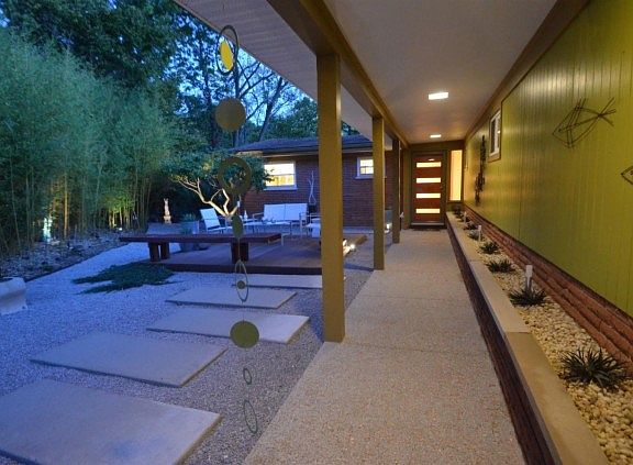 2nd image of 5566 Oakvista Dr
