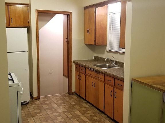 3rd image of 6409 Appoline St