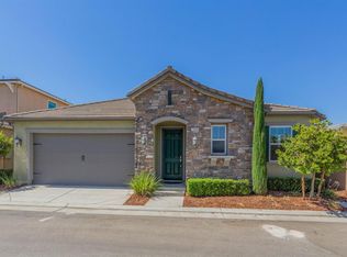 1544 N Vanguard Way, Clovis, CA 93619