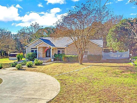 5th image of 209 Quail Creek Dr