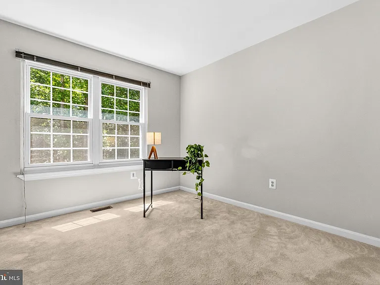 6088 Heatherwood Dr — Photo 14