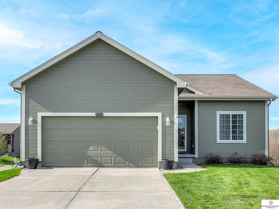1st image of 16503 Camden Cres