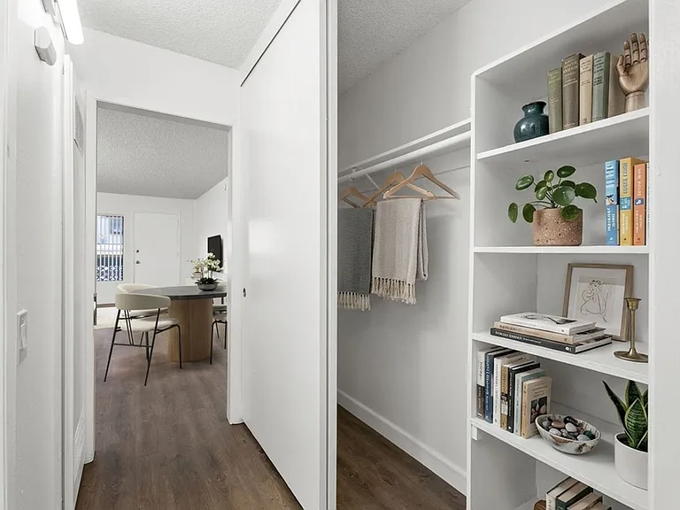 Welcome home to Brookstone Apartments — Photo 7