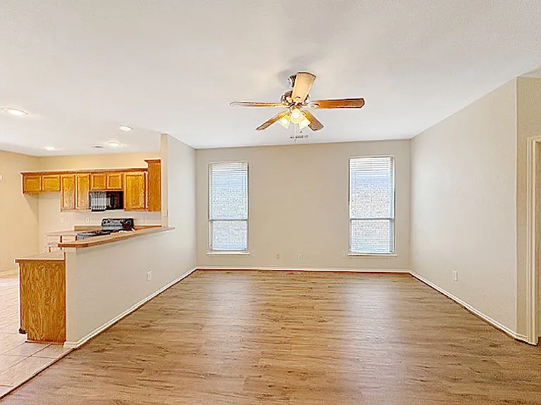 9716 Minton Dr — Photo 6