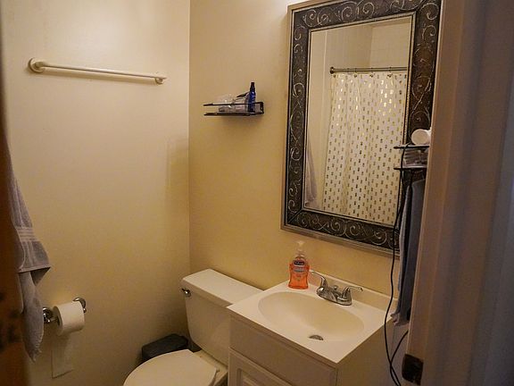 3rd image of 120 James St APT 1