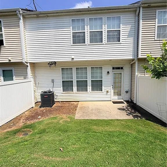 1525 Paramount View Trce — Photo 40