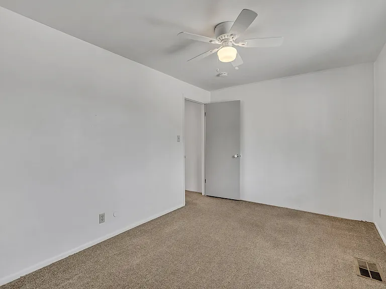 1431 Arthur Dr #1 — Photo 13