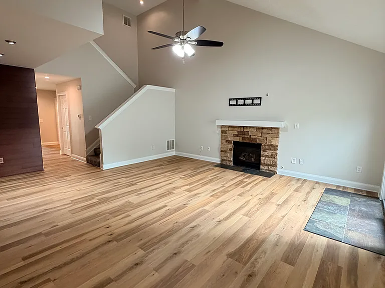 9327 Polaris Green Dr — Photo 24